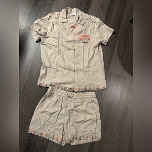 Men's Beige Embroidered Shorts Set